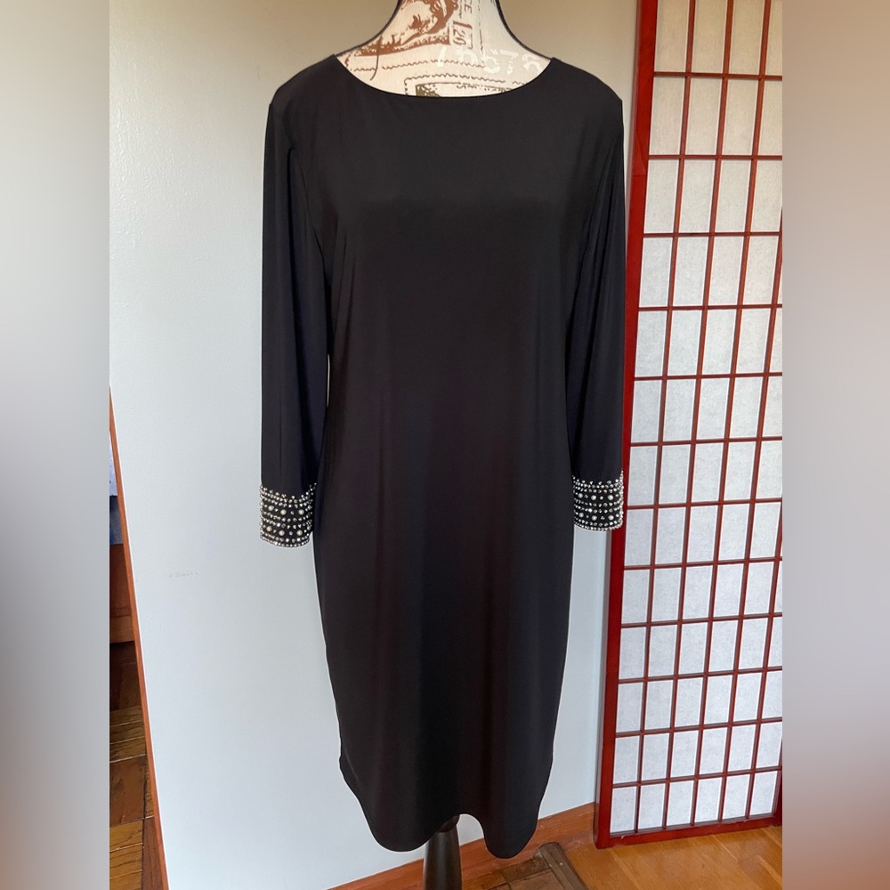 NWOT Tiana B. Black Sheath Dress, Size Petite Large